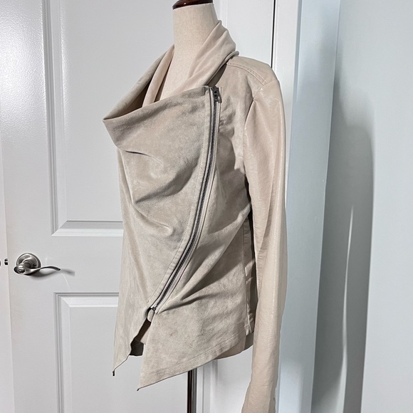 Blank NYC faux leather suede jacket size M - Picture 8 of 13